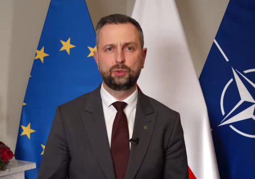 Prezydent nie podpisał ustawy o programie SAFE. Minister obrony krytykuje decyzję