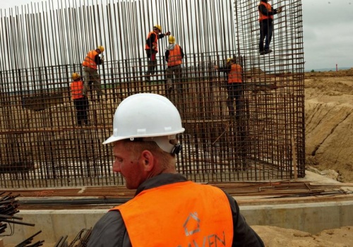 Budowy będą się przeciągać. Odwołania od przetargów sparaliżują inwestycje