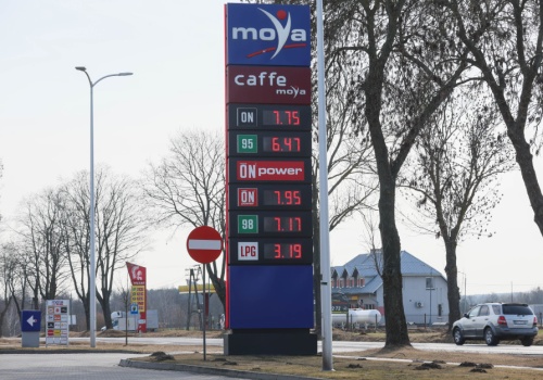 Paliwa znów mocno w górę. Takich cen nie było od lat