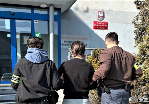 Ukrainiec zatrzymany w Krakowie tuż po wyjściu z więzienia. Został deportowany