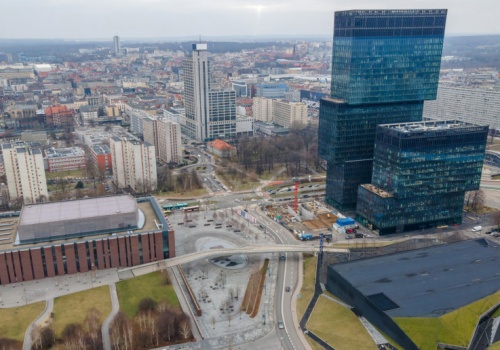 Modowy gigant z biurem w Katowicach