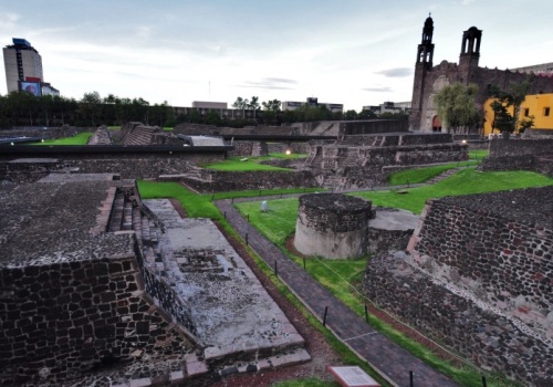 Niezwykle rzadkie odkrycie w Meksyku – pochówek kobiety ubóstwionej przez Azteków