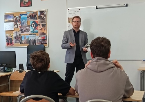 Wieluń: za nami spotkanie i promocja najnowszej książki dr. Bartosza Janczaka z łódzkiego IPN