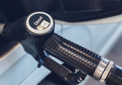 Ceny paliw: diesel może przekroczyć 8 zł za litr