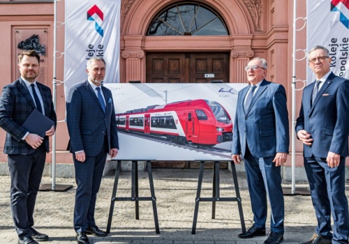 Nowoczesne pociągi pojadą także przez Konin. Nowy kontrakt Kolei Wielkopolskich