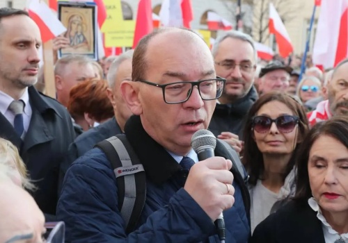 Sędzia Radzik z ważnym apelem: Chrońmy pana prezydenta!