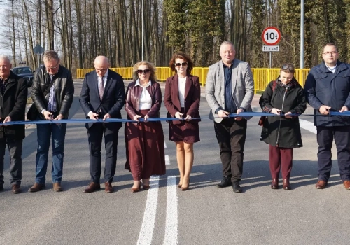 W piątek 13 marca: Dwie drogi, dwie wstęgi, podwójna radość