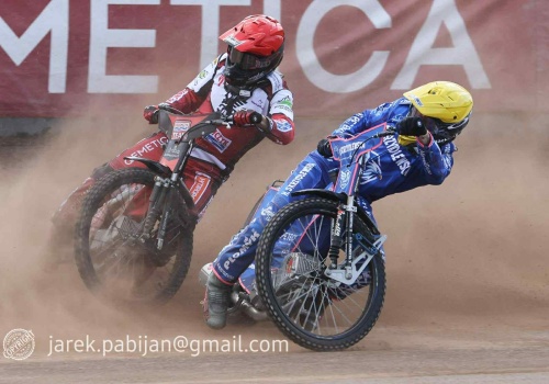 Żużel. Pogoda storpeduje początek sezonu? Niepokojące prognozy