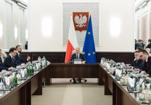 Rządowy plan B po wecie prezydenta. Uchwała wchodzi w życie