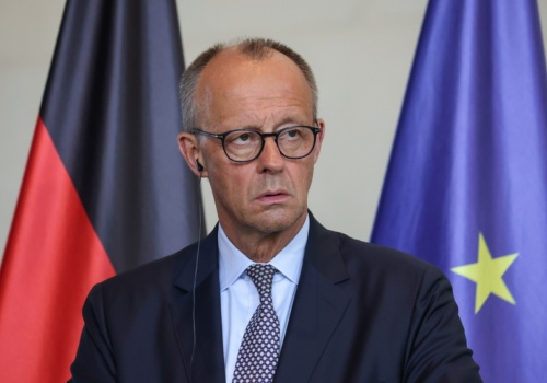 Od 2026 roku Niemcy wypłacą Polakom po 1100 zł co miesiąc