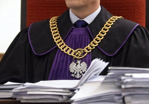 Sędzia bez twarzy? Na rozprawie online nie zobaczysz, kto decyduje o twojej sprawie
