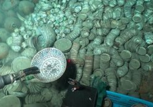 1500 metrów pod wodą. Wraki skrywały masę skarbów