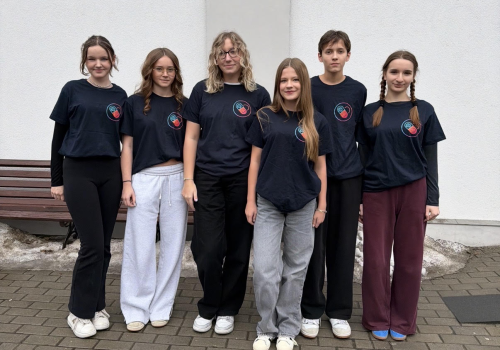 Młodzież z Lublina edukuje o suplementach. Projekt „Suplementuj z Głową” w ramach Olimpiady Zwolnieni z Teorii