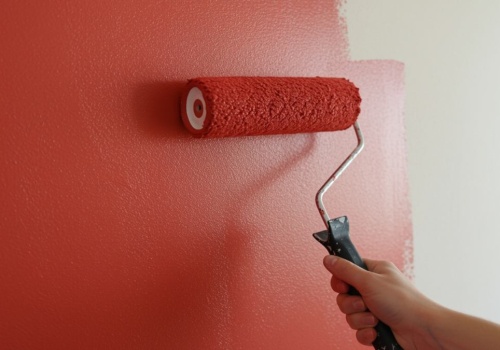 Nie każdy kolor nadaje się na ściany. Te potrafią zepsuć klimat w domu. Projektanci ostrzegają