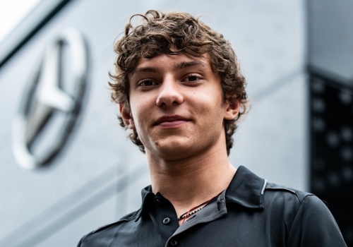 Andrea Kimi Antonelli zostaje najmłodszym zdobywcą pole position w historii Formuły 1 dzięki 