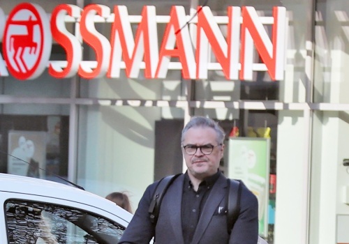 Sławomir Nowak widziany w Warszawie w nietypowej sytuacji. Zobacz zdjęcia