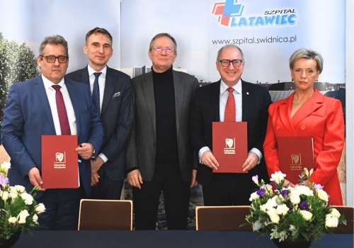 Studenci medycyny będą zdobywać doświadczenie pod okiem specjalistów z „Latawca”