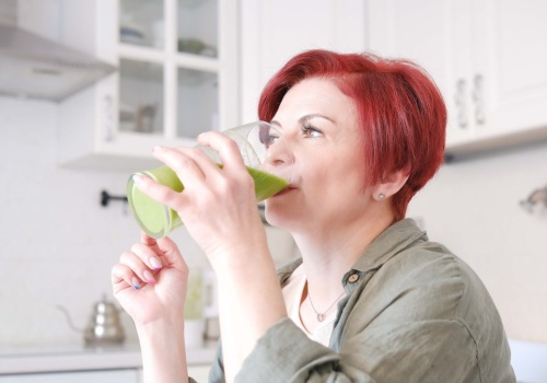 Pij szklankę dziennie. Będziesz żyć 100 lat, bo działa jak eliksir młodości