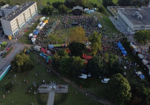 Remont pomnika w Nowej Hucie. Miasto szuka wykonawcy prac