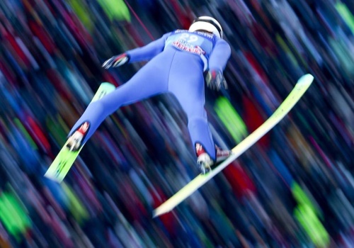 Skoczek narciarski wpadł na polskiej granicy! To koniec