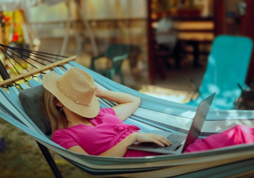 „Miękki” dzień pracy. Jak pracować i zarazem leniuchować?