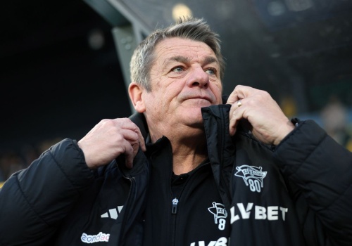 John Carver zły po meczu w Katowicach. 