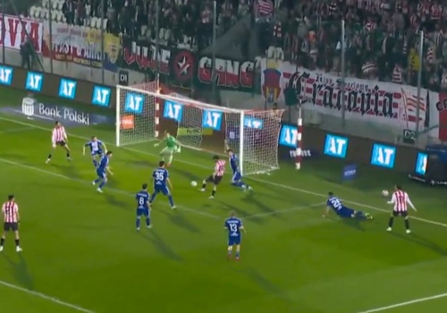 Niebywały mecz w Ekstraklasie. 28:4 w strzałach. Wynik mówi wszystko