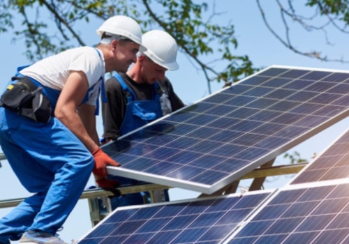 Czarnek demontuje fotowoltaikę. Dobrze, że nie ma dzieci z in vitro