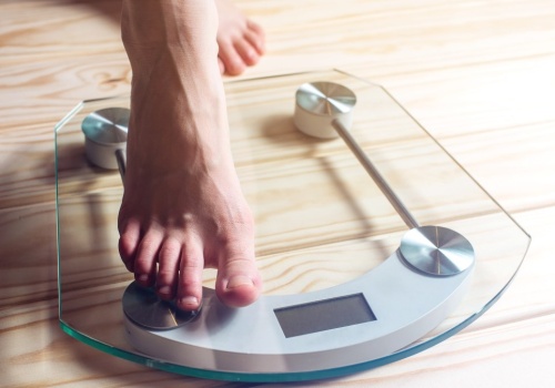 Te czynniki wpływają na ostateczny wynik. Najlepsza pora, by stanąć na wagę