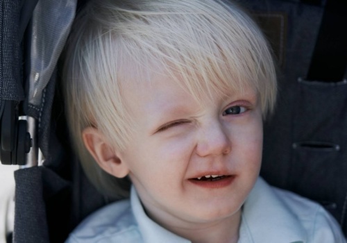 Dlaczego dzieci chorują na wiosnę? Nieważne, że jest cieplej