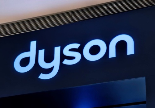 Dużo tańszy odkurzacz Dyson z myciem podłóg. Łączą się 2 promocje