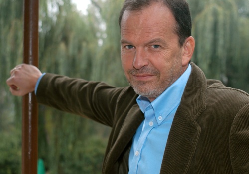 Syn legendy PRL wyemigrował z Polski. Karierę zrobił w Wiedniu