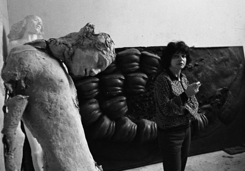 Była wybitną rzeźbiarką, ale jej życie znaczyły tragedie. Talent doceniono wiele lat po śmierci