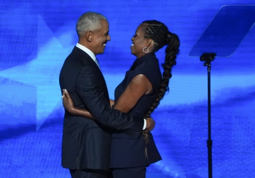 Obamowie debiutują na Broadwayu. Prapremiera 