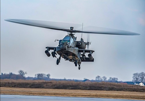 Ostatni leasingowany AH-64D Apache dotarł do Polski