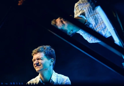 Maciej Tubis w Kaliszu: ekspresja spotyka lirykę