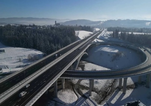 Utrudnienia na Zakopiance. Ruch jednym pasem