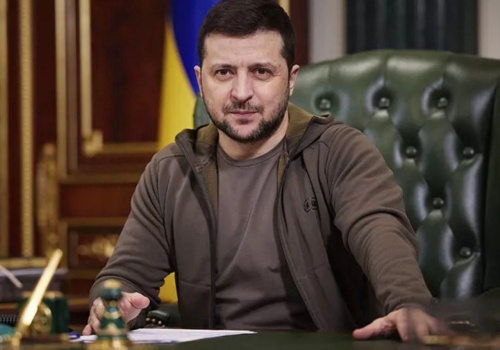 Zełenski ma dość i stawia ultimatum.  Czy to realne? Parlament albo okopy