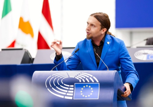 Kohut pisze do Tuska. Chcą przeskoczyć Nawrockiego ws. języka śląskiego