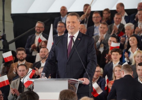 Czarnek: Chcę, by premier przedstawił plan wyjścia z ETS