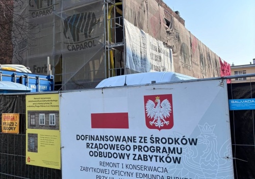 Drugie życie Drewniaka Burkego. Historyczna oficyna przy Kawęczyńskiej odzyskuje blask