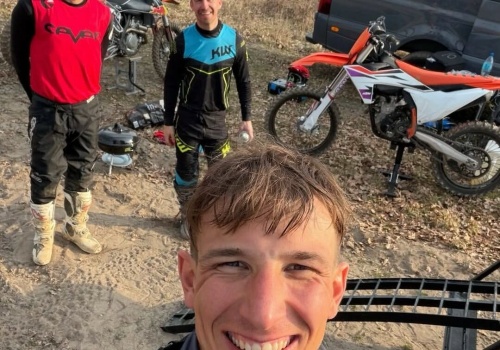 Żużel. Madsen kucharzem, Woffinden baristą a Holder się żeni (POZA TOREM)