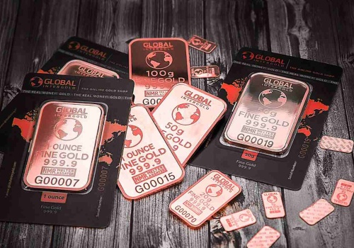 Złoto i srebro dalej tracą. To tutaj przechodzi kapitał. Dlaczego metale szlachetne zawodzą?