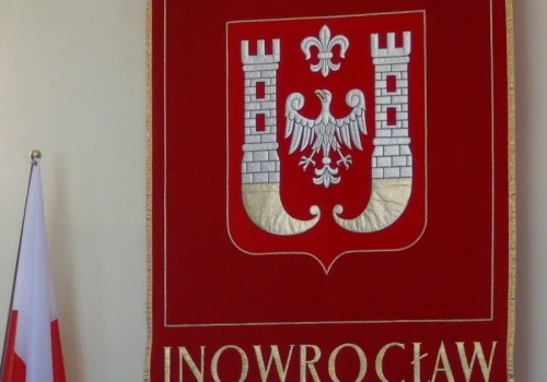 Mieszkaniec wnosi petycję o likwidację szkół