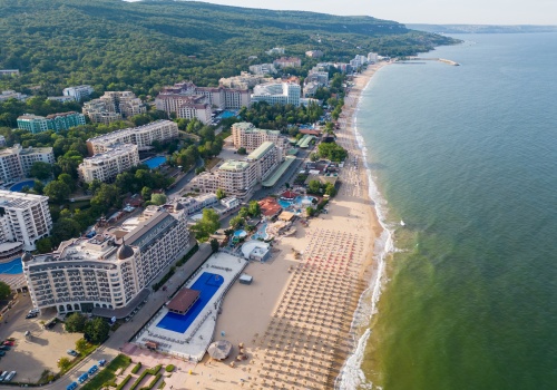 Wakacje w supercenie 🔥 Loty do Bułgarii od 188 PLN ☀️😍