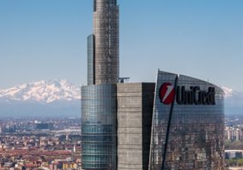 UniCredit idzie na zwarcie z Berlinem. Jest oferta za Commerzbank