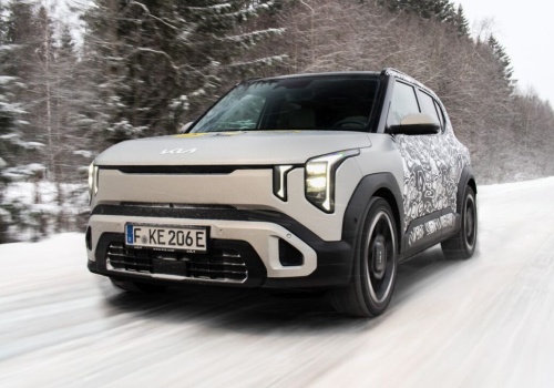 Kia EV2: CENA od 26 600 euro w Niemczech, wychodzi nam 101 700 zł. Miejski elektryk z największym zasięgiem na świecie