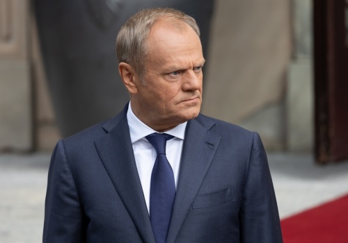 Propagandowe wrzutki Tuska o polexicie. Szef KPRP odpowiada