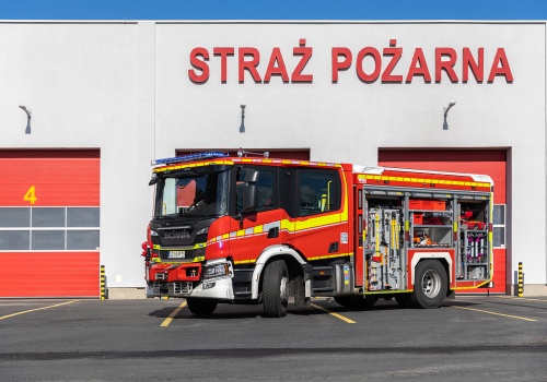 Lotniskowi strażacy z Jasionki mają nowy samochód. Kosztował 3 mln zł