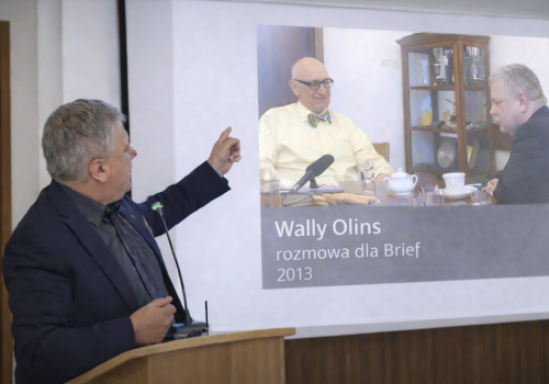 Pytanie, które zmieniło Hiszpanię. Czy Polska jest gotowa zadać je sobie? (wideo)